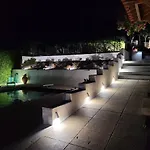 Casa De Ladrido