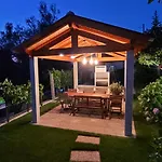 Casa De Ladrido بيت للعطل