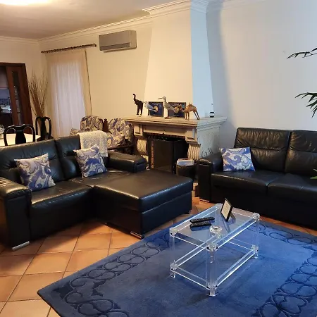 Casa De Ladrido Nyaraló *