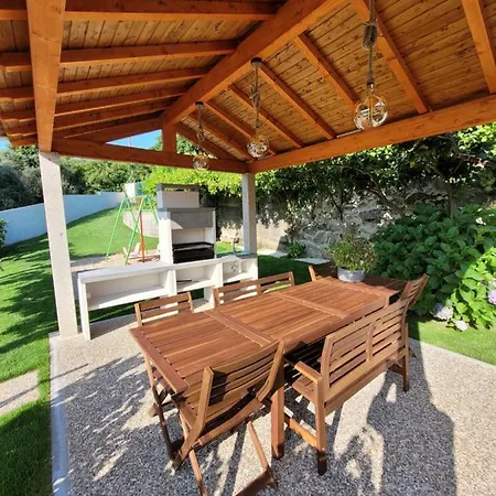 Hébergement de vacances Casa De Ladrido *