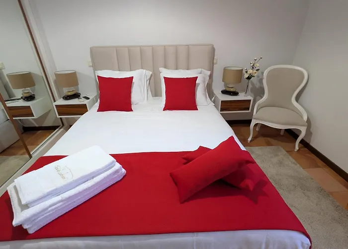 Casa De Ladrido Фелгейраш